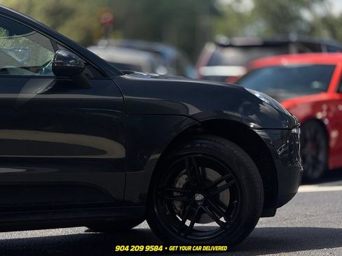 Used 2018 Porsche Macan S w/ Premium Package Plus AWD/4WD image 8