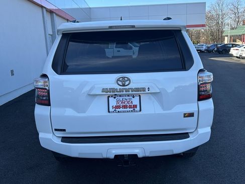 Certified 2023 Toyota 4Runner 40th Anniversary SE image 6