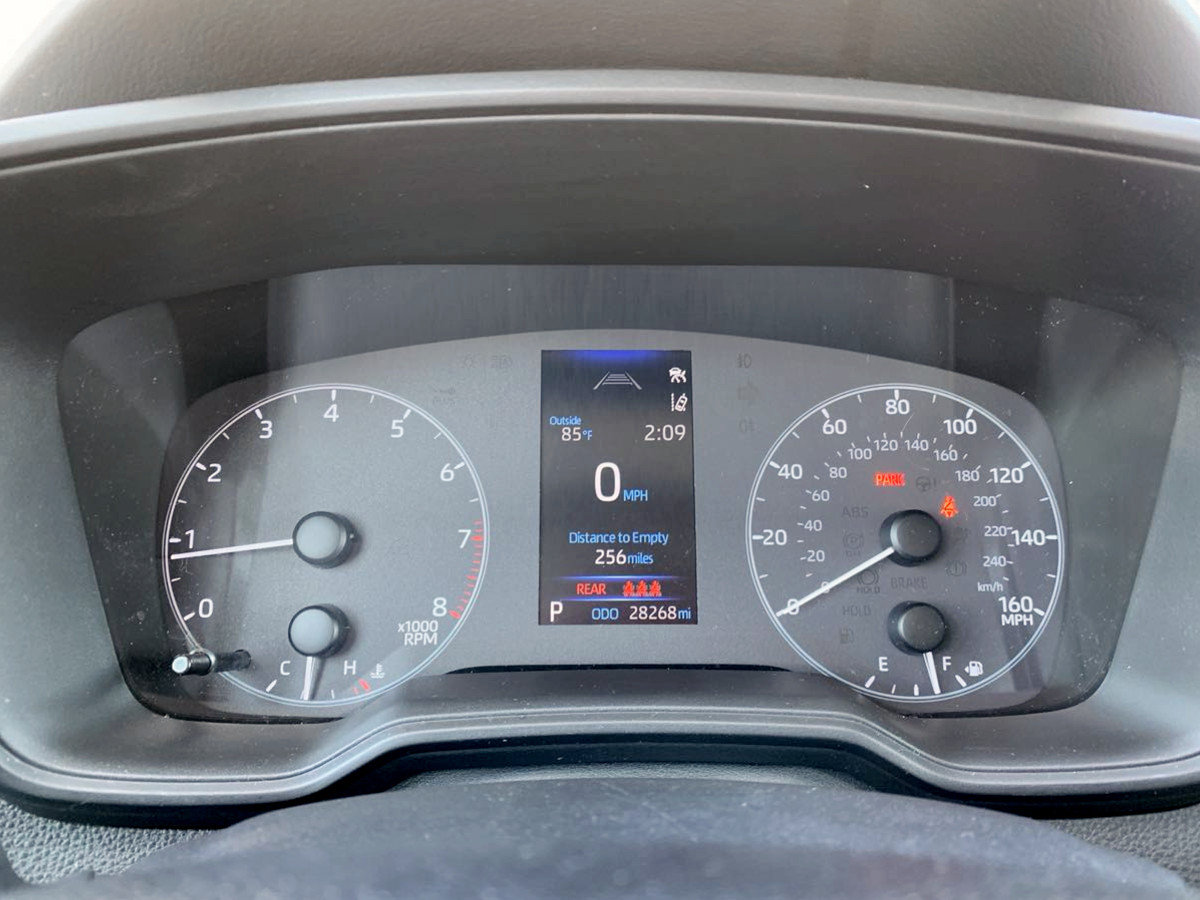 Used 2025 Toyota Corolla LE FWD image 22