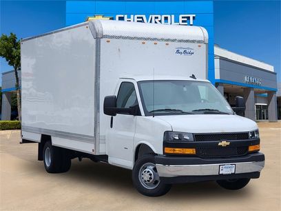 New 2025 Chevrolet Express 3500 w/ Power Convenience Package