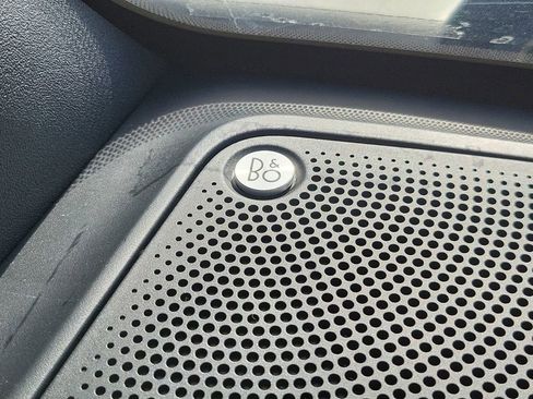 Used 2024 Ford Bronco Wildtrak image 25