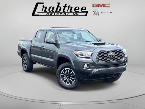 Used 2021 Toyota Tacoma TRD Sport w/ Technology Package AWD/4WD image 1