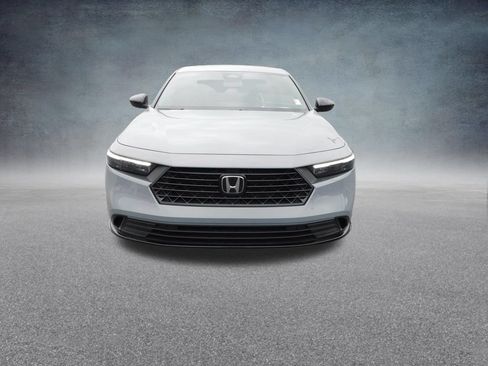 Used 2024 Honda Accord Sport image 8