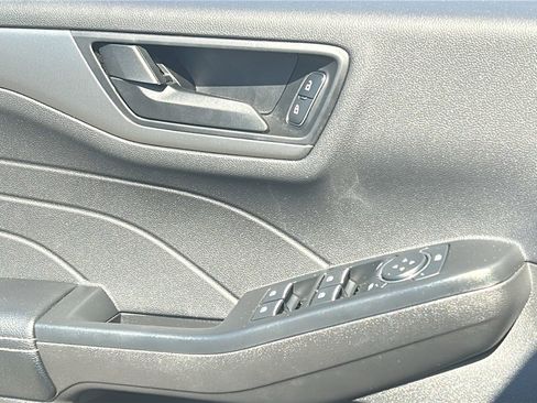 Used 2024 Ford Escape Active AWD/4WD image 15
