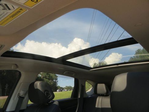 Used 2021 Acura RDX FWD image 11