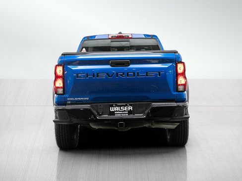 Used 2023 Chevrolet Colorado Trail Boss w/ Technology Package AWD/4WD image 4