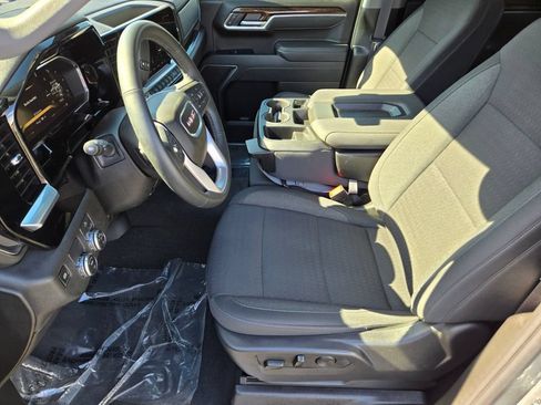 Used 2026 GMC Sierra 1500 Elevation RWD image 10