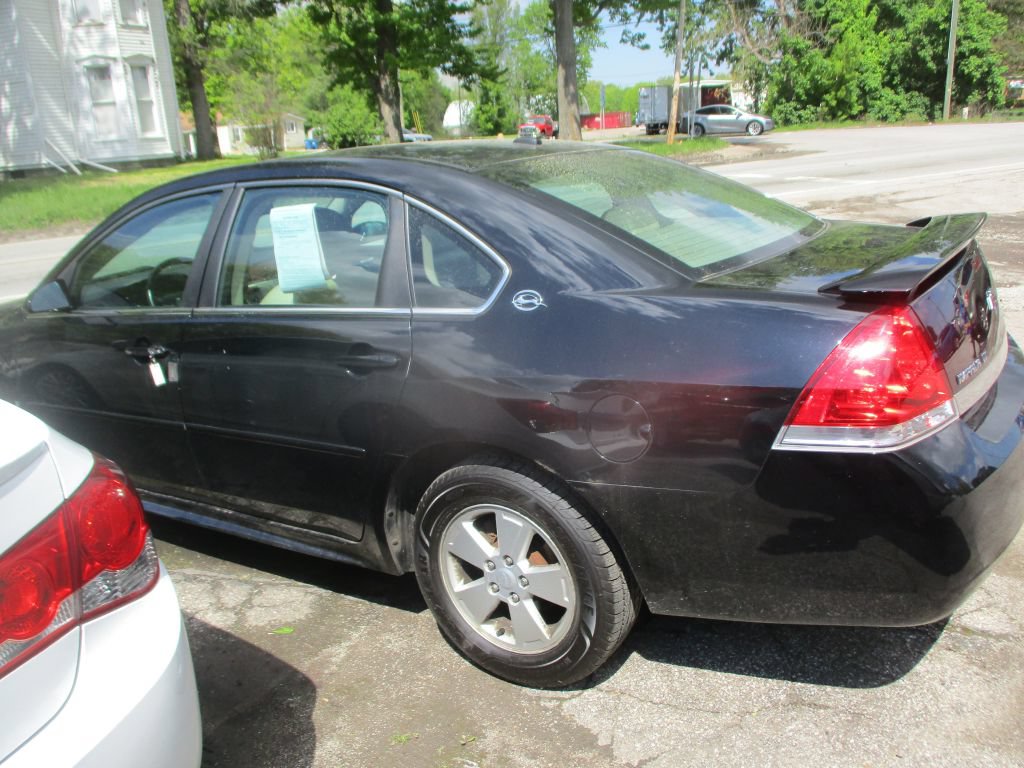 Used 2009 Chevrolet Impala LT w/ Luxury Edition Package FWD image 6