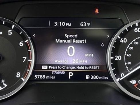 Certified 2025 INFINITI QX60 Pure image 18