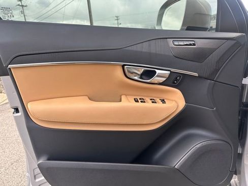 Used 2025 Volvo XC90 B6 Ultra w/ Protection Package image 13