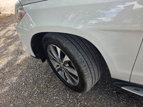 Used 2015 Mercedes-Benz GL 320 BlueTEC 4MATIC image 4