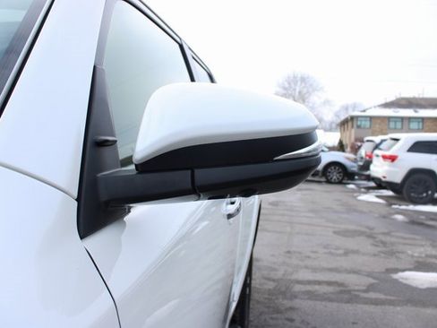 Used 2023 Toyota 4Runner Limited image 7