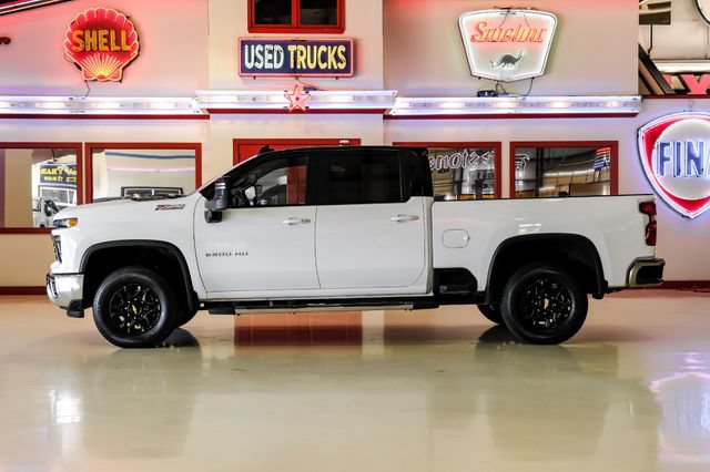 Used 2026 Chevrolet Silverado 2500 LT AWD/4WD image 12