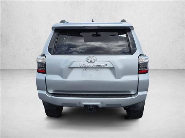 Used 2019 Toyota 4Runner SR5 Premium AWD/4WD image 6