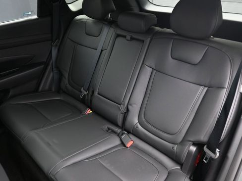 Used 2025 Hyundai Tucson SEL image 11