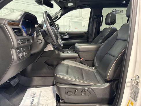 Used 2023 Chevrolet Tahoe Premier AWD/4WD image 30