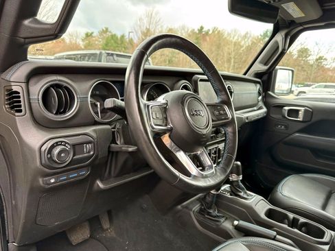 Used 2023 Jeep Wrangler Unlimited Rubicon 4xe w/ Steel Bumper Group AWD/4WD image 28
