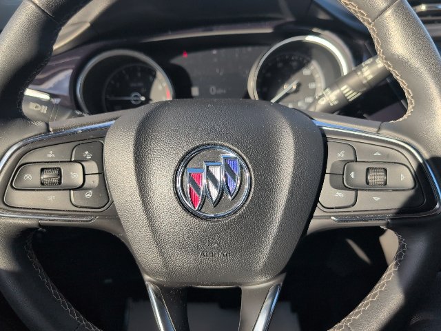 Used 2022 Buick Encore GX Essence w/ Advanced Technology Package AWD/4WD image 19