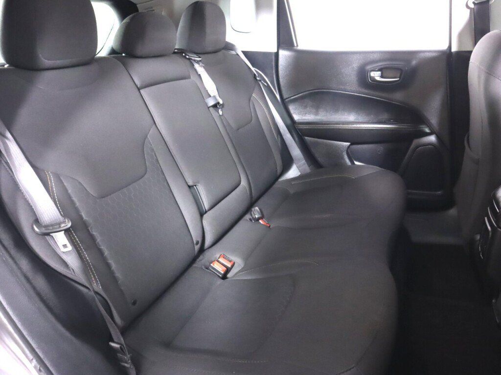 Used 2020 Jeep Compass Sport FWD image 34