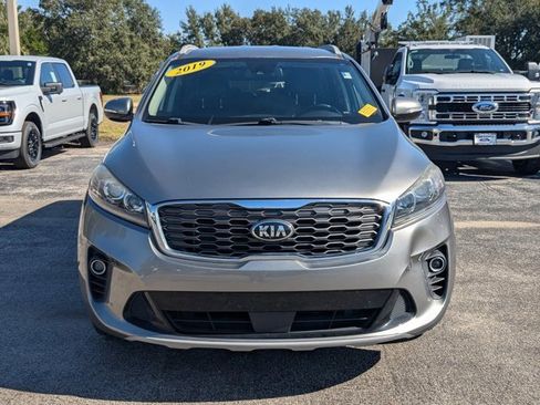 Used 2019 Kia Sorento EX image 9