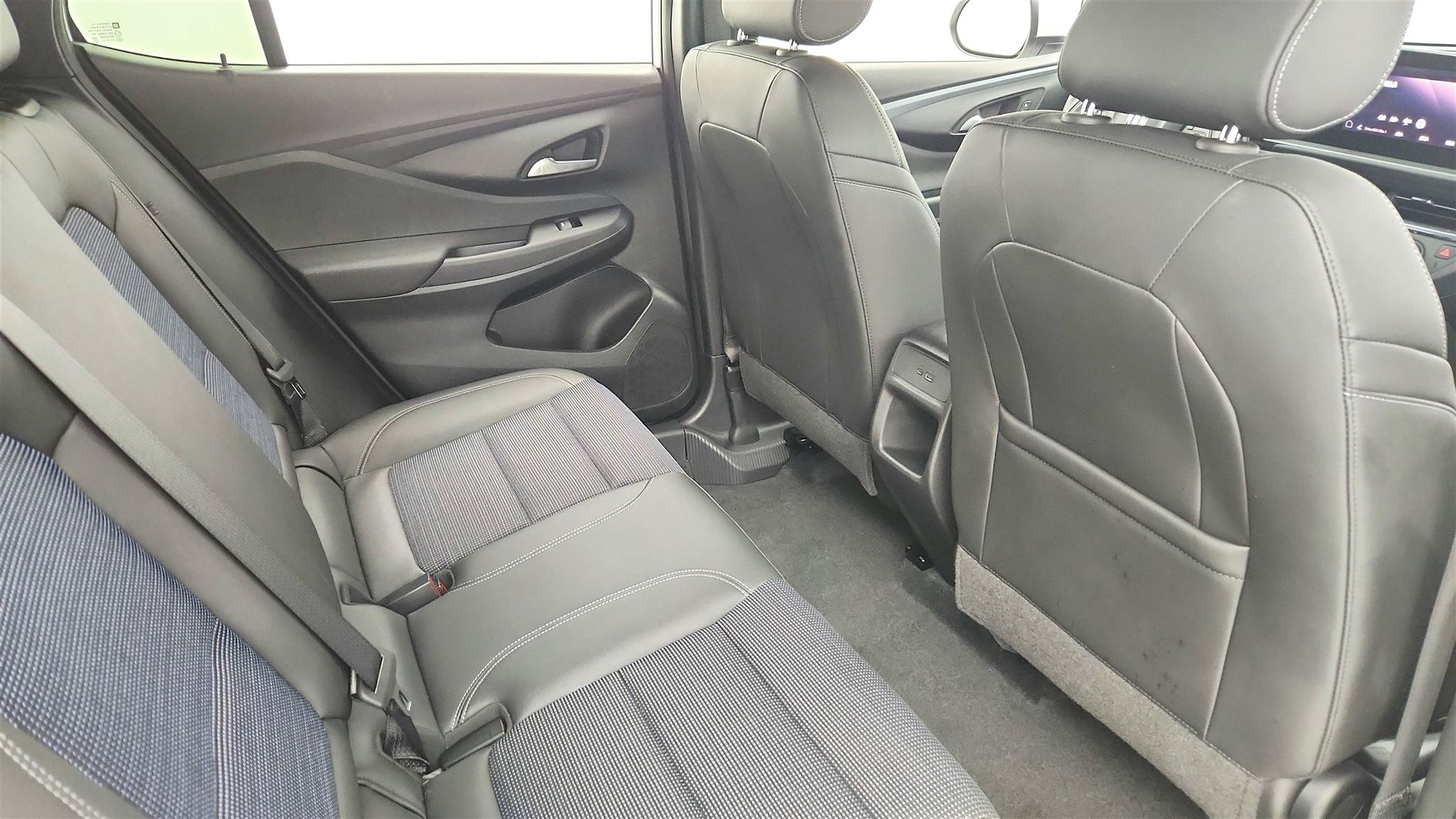 Used 2026 Buick Envista Preferred FWD image 20