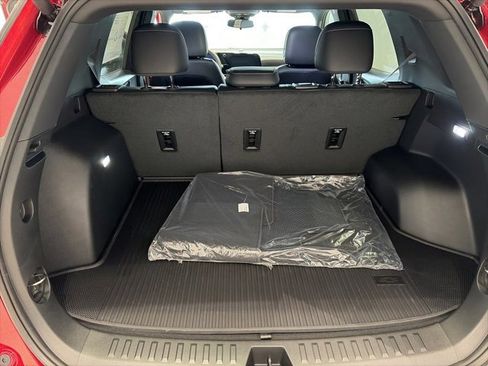 New 2026 Chevrolet Equinox LT w/ Convenience Package II image 13