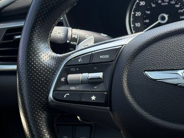 Used 2023 Genesis G70 2.0T AWD/4WD image 24
