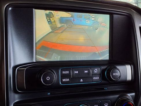 Used 2018 Chevrolet Silverado 1500 LT w/ All Star Edition image 20