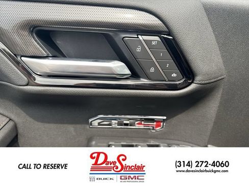 New 2026 GMC Sierra 1500 AT4 w/ AT4 Premium Package AWD/4WD image 13