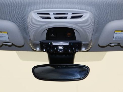 Used 2023 MINI Cooper 2-Door Hardtop w/ Signature Upholstery Package FWD image 24