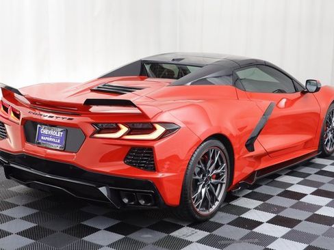 Used 2023 Chevrolet Corvette Stingray Premium Conv w/ Z51 Performance Package image 21
