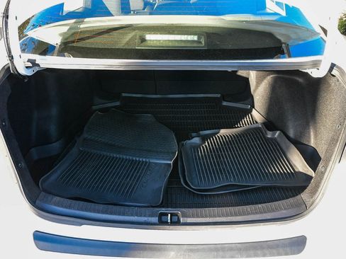 Used 2023 Toyota Corolla SE image 21