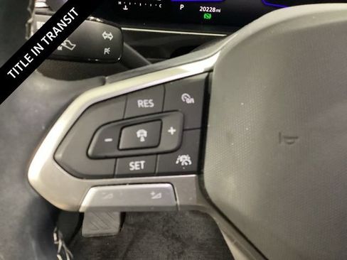 Used 2023 Volkswagen Tiguan SE FWD image 20