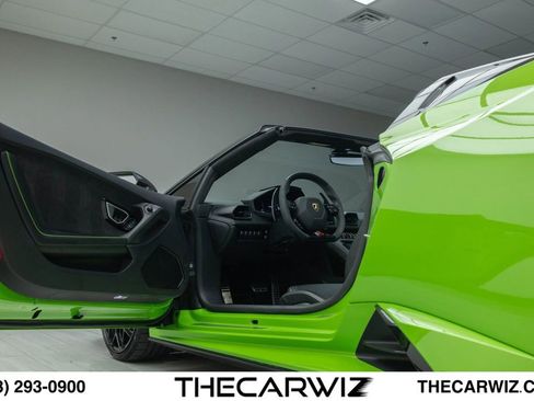 Used 2021 Lamborghini Huracan EVO RWD image 83