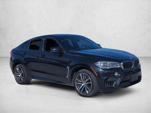Used 2016 BMW X6 M image 3