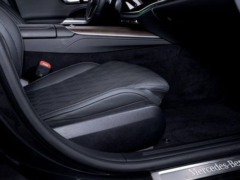 Used 2024 Mercedes-Benz E 450 4MATIC All-Terrain Wagon image 51