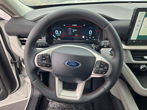 New 2026 Ford Explorer Active w/ Active Comfort Package image 35