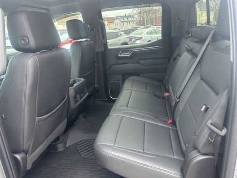 Used 2023 Chevrolet Silverado 1500 RST image 17