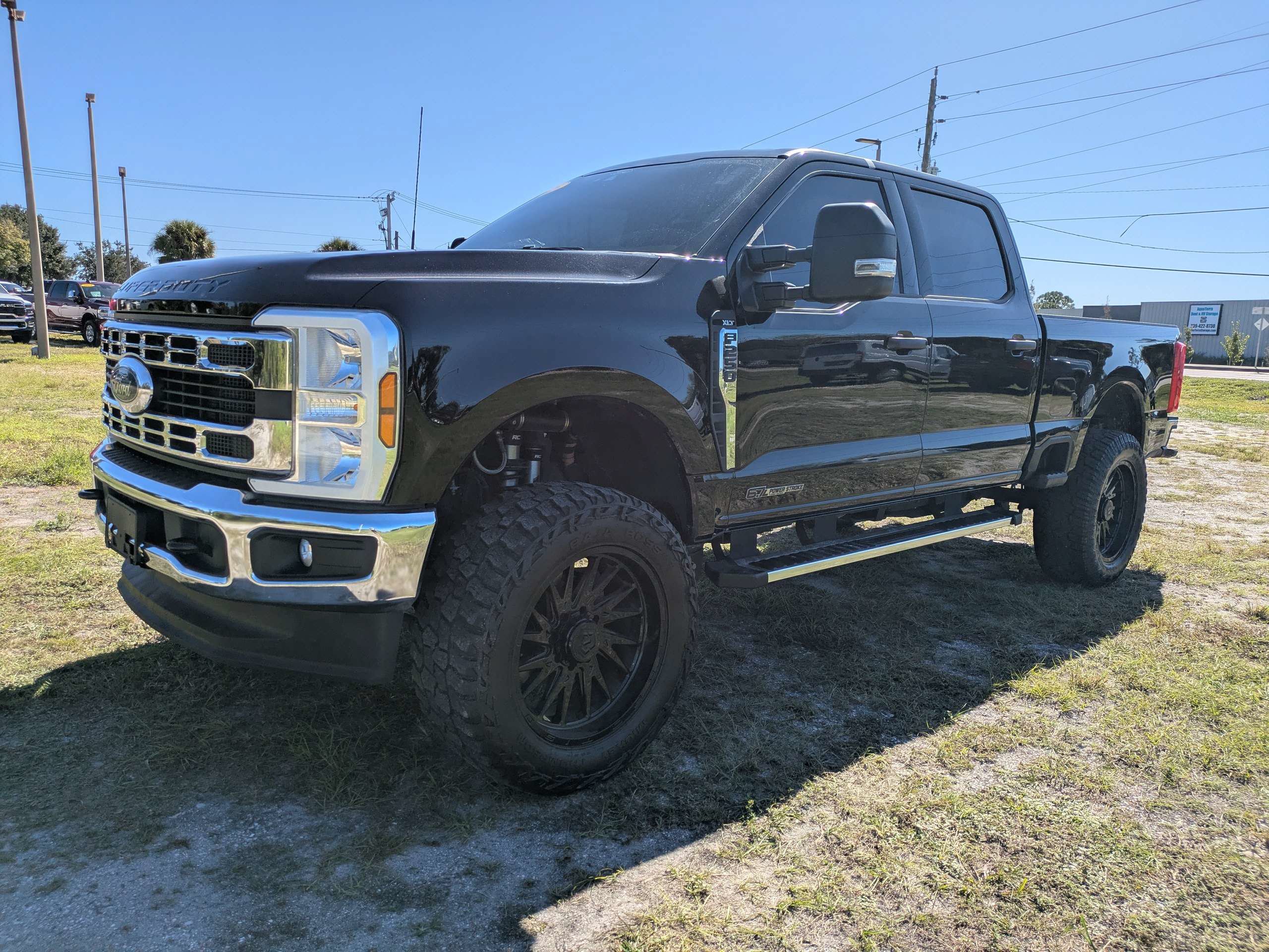 Used 2025 Ford F250 XLT w/ FX4 Off-Road Package AWD/4WD image 10