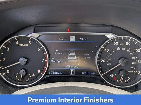 Certified 2023 Nissan Altima 2.5 SV w/ SV Premium Package FWD image 21