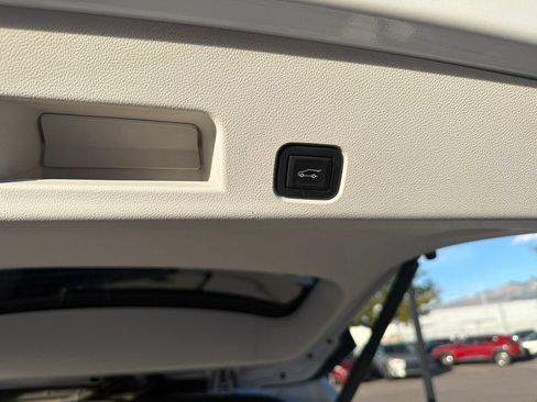 Used 2024 GMC Acadia Denali w/ Super Cruise Package AWD/4WD image 10