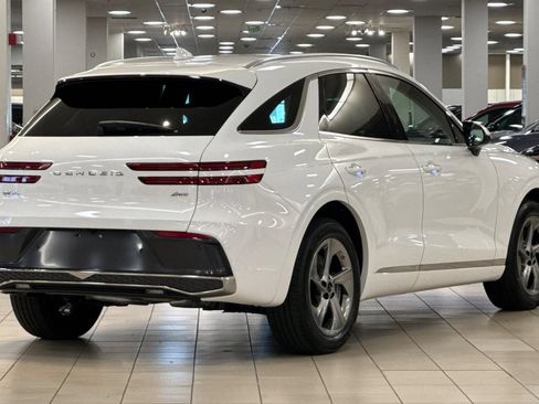New 2026 Genesis GV70 2.5T AWD/4WD image 4