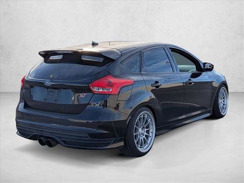 Used 2016 Ford Focus ST w/ Equipment Group 402A image 5