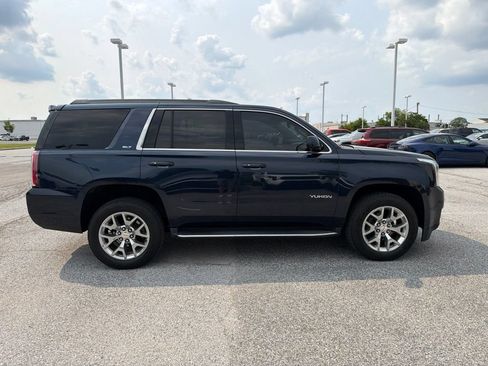 Used 2019 GMC Yukon SLT w/ Open Road Package AWD/4WD image 7