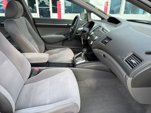 Used 2006 Honda Civic EX image 25