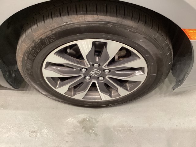 Certified 2024 Honda Odyssey EX-L image 30