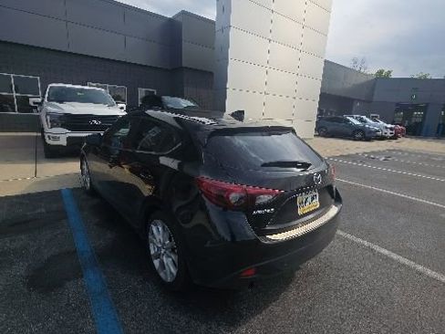 Used 2016 MAZDA MAZDA3 s Grand Touring FWD image 8