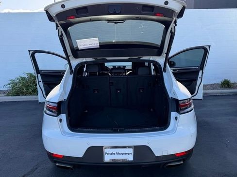 Used 2019 Porsche Macan AWD/4WD image 25