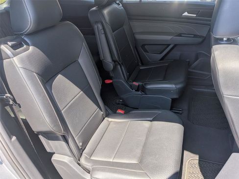 Used 2022 Volkswagen Atlas SEL AWD/4WD image 38