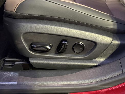 New 2025 Lexus ES 350 w/ Premium Package image 19